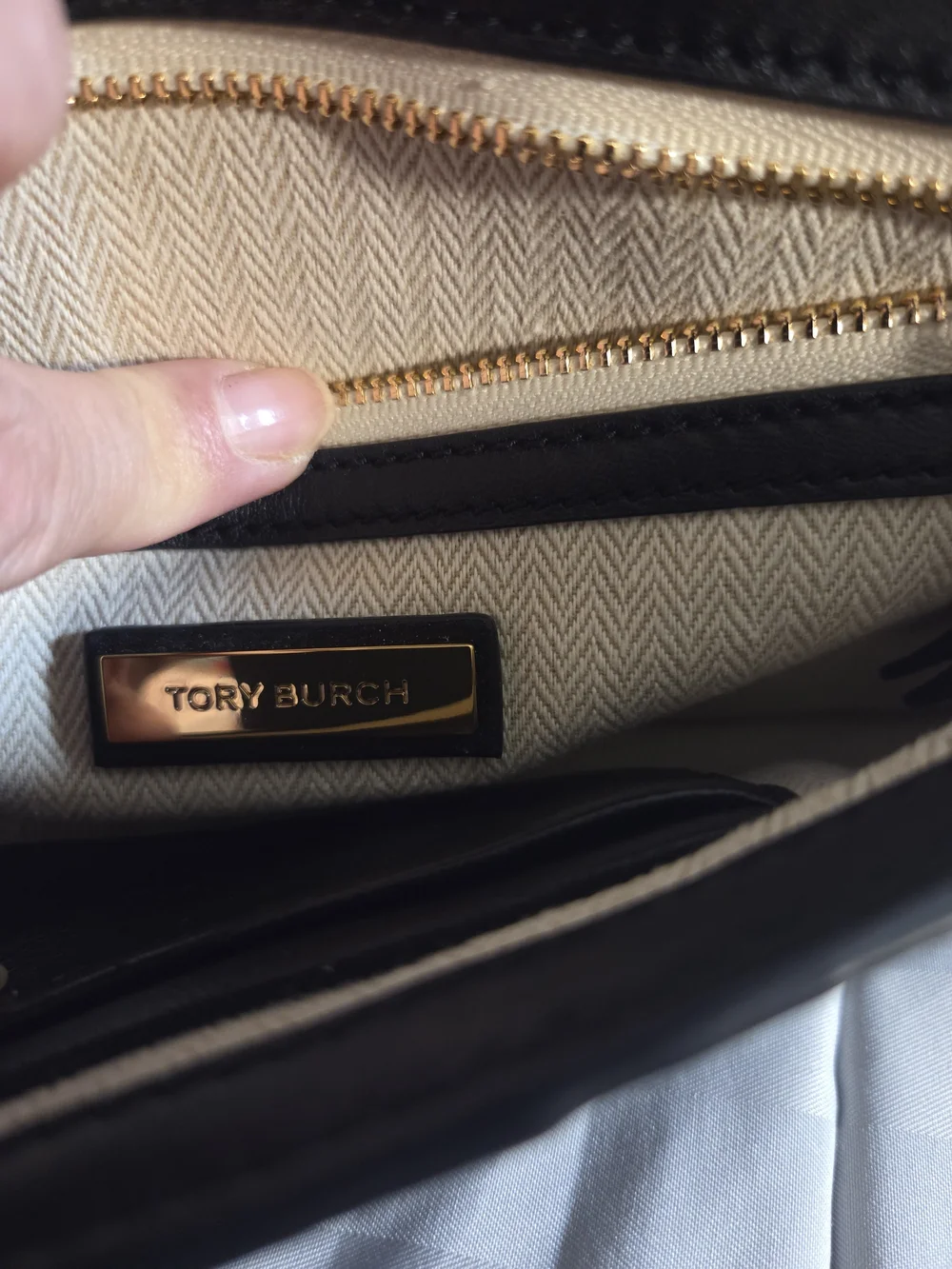 Tory Burch Kira Envelopw Clitch